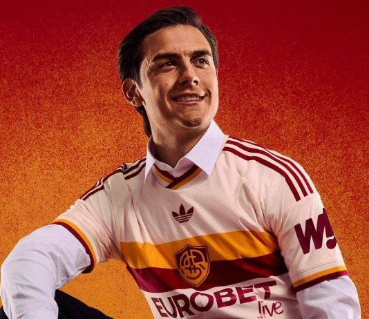 Roma e adidas svelano la nuova seconda maglia ispirata alla ‘pietas’ romana