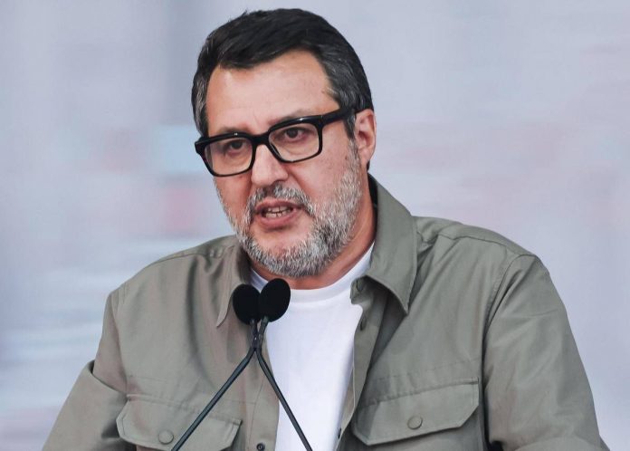 matteosalvini_occhiali_ipa_fg
