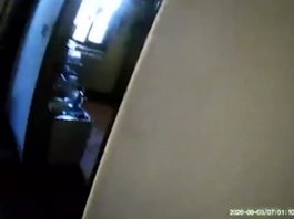 Motteggiana, litiga col fornaio e incendia auto e furgone. I carabinieri perquisiscono casa sua e trovano la droga: arrestato 41enne