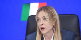 Caro carburanti, oggi il Consiglio dei ministri: sul tavolo una misura ponte