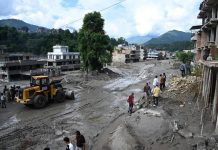 Alluvione in Nepal, sale a 469 il bilancio dei morti: oltre 1.400 dispersi