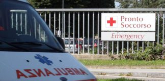 Prato, spari al pronto soccorso: ferito fuggitivo. Agente indagato per tentato omicidio