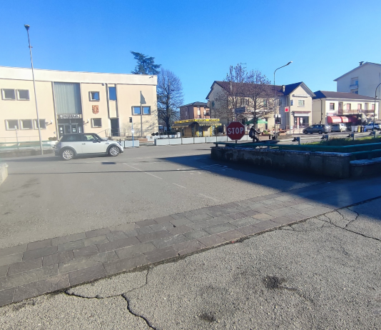 Piazza Sant’Antonio, Salvarani replica alle opposizioni: “ignorano i vincoli esistenti con la Curia”