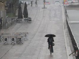 Allerta meteo gialla per temporali martedì 18 agosto: la mappa delle 7 regioni a rischio maltempo