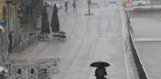 Allerta meteo gialla per temporali martedì 18 agosto: la mappa delle 7 regioni a rischio maltempo