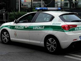 Aggressioni e minacce di morte alla moglie: “Se mi denunci faccio una strage”