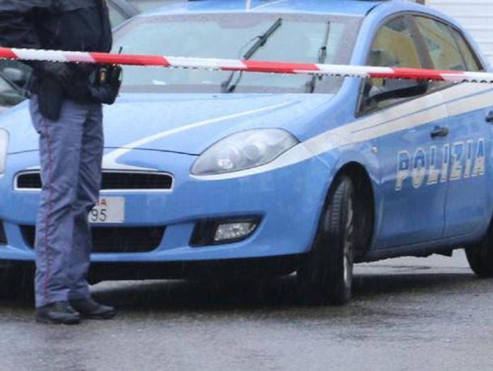 polizia_nastro6_fg