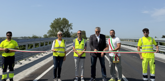 Governolo, inaugura il ristrutturato ponte sul Mincio: “Strategico per la viabilità provinciale”