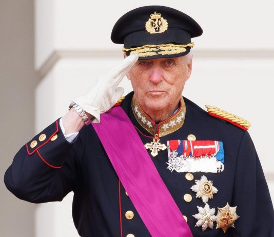 Morto a 89 anni re Harald V, la Norvegia piange il suo monarca
