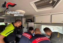 16enne scomparso, a Revere proseguono le ricerche con droni, gommoni ed elicottero