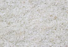 La ‘nuova’ ricetta per il riso in bianco: “Non si cuoce con l’acqua…”