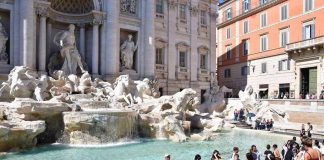 Turismo, in Italia estate 2026 da record: a luglio presenze stranieri +6%