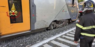Roma, mucche su binari: treno deraglia vicino a stazione di Piana Bella a Montelibretti