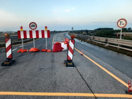 Ponte di Borgoforte, posti di blocco a sorpresa contro chi ignora gli sbarramenti