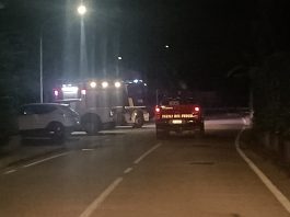 Suzzara, anziani cadono in casa: vigili del fuoco entrano da una finestra per aiutarli