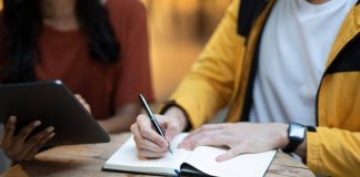 L’università a 14 anni, la maturità a 12: due fratelli ‘prodigio’ in Inghilterra