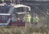 Deraglia treno nell’East Sussex: passeggeri intrappolati, soccorsi al lavoro