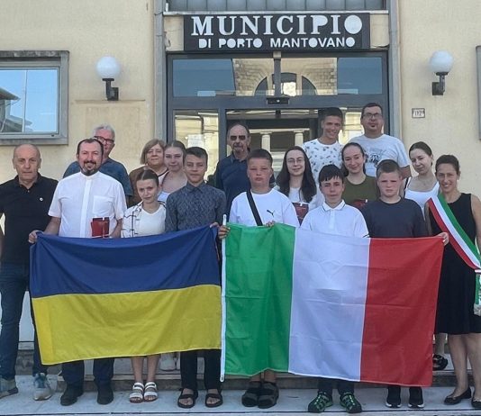 Ragazzi ucraini accolti in Comune: Porto Mantovano ribadisce i valori della libertà
