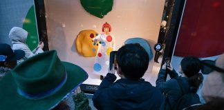Morta Yayoi Kusama, addio all’avanguardista giapponese regina dei pois: aveva 97 anni