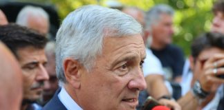 Tajani “I sovranisti di Afd sono nemici dell’Italia, noi diversi dalla Lega”