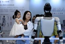 Cina, portavoce Esteri “Allarmismo ostacola solo la governance globale dell’IA”