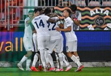 La Lazio batte il Venezia 2-0 e aggancia Roma e Inter in testa