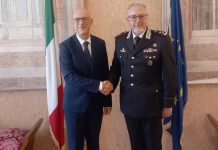 Il prefetto Roberto Bolognesi riceve in Prefettura il generale dell’Arma Giuseppe De Riggi