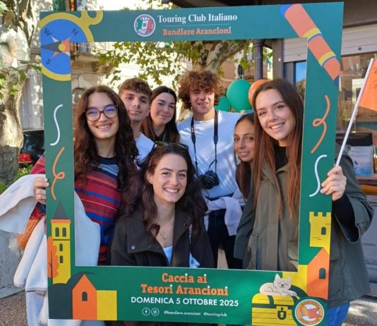 Cavriana partecipa alla Caccia ai Tesori Arancioni: il 4 ottobre alla scoperta del borgo