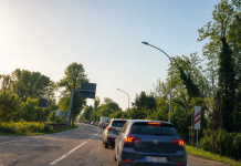 Gambarara, passaggio a livello guasto: traffico paralizzato nella zona nord di Mantova