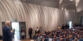 Cerimonia al Conservatorio Campiani: il Prefetto Bolognesi consegna 53 Medaglie d’Onore