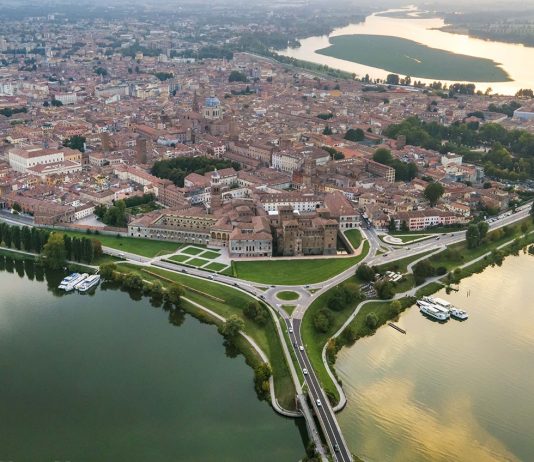 Mantova, bambini e famiglie in missione: la città diventa un grande gioco narrativo