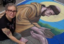 Addio a Mariangela Cappa, una vita tra gessetti e colori: “Ha disegnato fino all’ultimo”