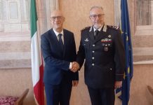Il prefetto Roberto Bolognesi riceve in Prefettura il generale dell’Arma Giuseppe De Riggi