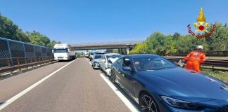 Mantova, tamponamento tra sei auto sull’A22: dieci feriti. Coda di 4 km