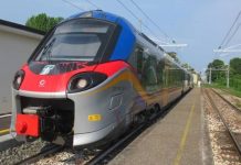 Parma-Suzzara, treni cancellati e centinaia di passeggeri a piedi