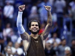 Us Open, Carlos Alcaraz soffre ma rimonta e batte Jaime Faria: è terzo turno
