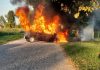 Paura al campo sportivo di Quistello: una Punto va completamente a fuoco – VIDEO