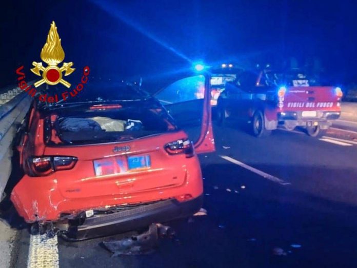 auto_incidente_grosseto_vigili_fuoco
