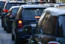 Bollo auto abolito, la mossa di Meloni: “Via una delle tasse più odiate”