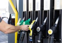 Caro carburanti, scatta il tetto ai prezzi: Eni e IP abbassano benzina e diesel