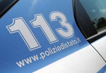 Roma, accoltella ex moglie davanti al figlio e poi scappa con lui: fermato dopo 7 ore