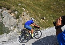 Sulle tracce di Walter Bonatti: Giovanni Panzera conclude al Colle di Nava la sua traversata delle Alpi