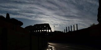 Tragedia al Colosseo: nella notte muore operaio di 22 anni