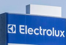 Electrolux, sindacati: “Azienda conferma il suo piano, è sciopero”