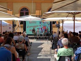 Reggio Emilia, al Festival di Emergency le testimonianze degli operatori in Ucraina: “Attacchi tutti i giorni, conflitto totalizzante”