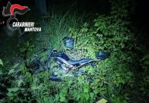 Castel d’Ario, finisce con la moto in un fossato: muore 36enne