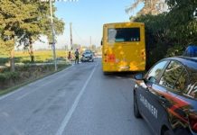 Sabbioneta, incidente in via Dossi: auto si scontra con lo scuolabus