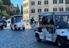 Roma invasa dalle golf car, una giungla senza regole né sicurezza: l’inchiesta Adnkronos