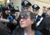 Garlasco, la mamma di Sempio intercettata: “Dopo 20 anni gli prendono le misure, di uguale ha solo taglia 44 di scarpe…”