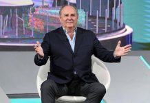 Errore a “La Ruota della Fortuna”: Gerry Scotti richiama due concorrenti e chiede scusa